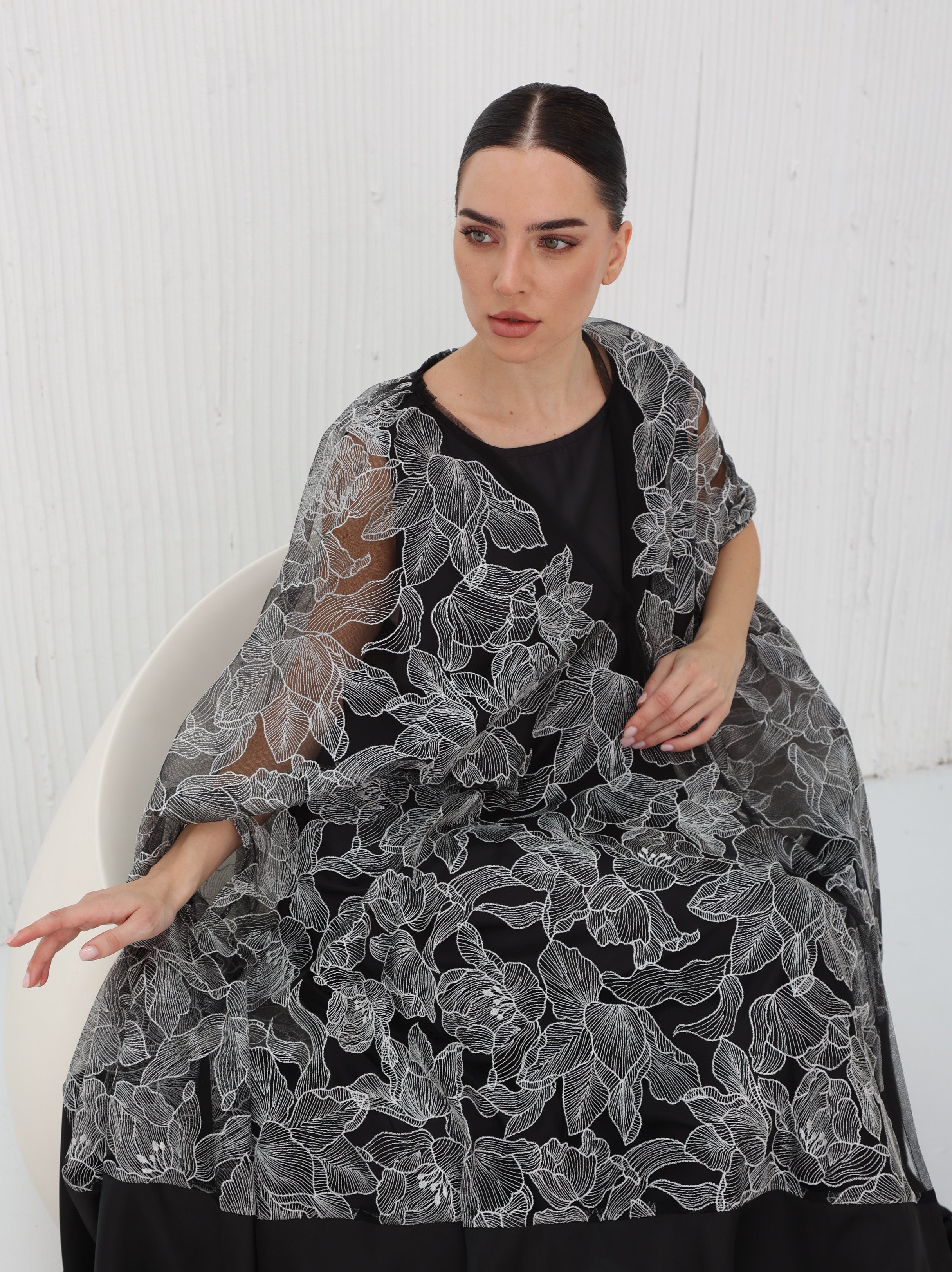 Regalia Noir Abaya