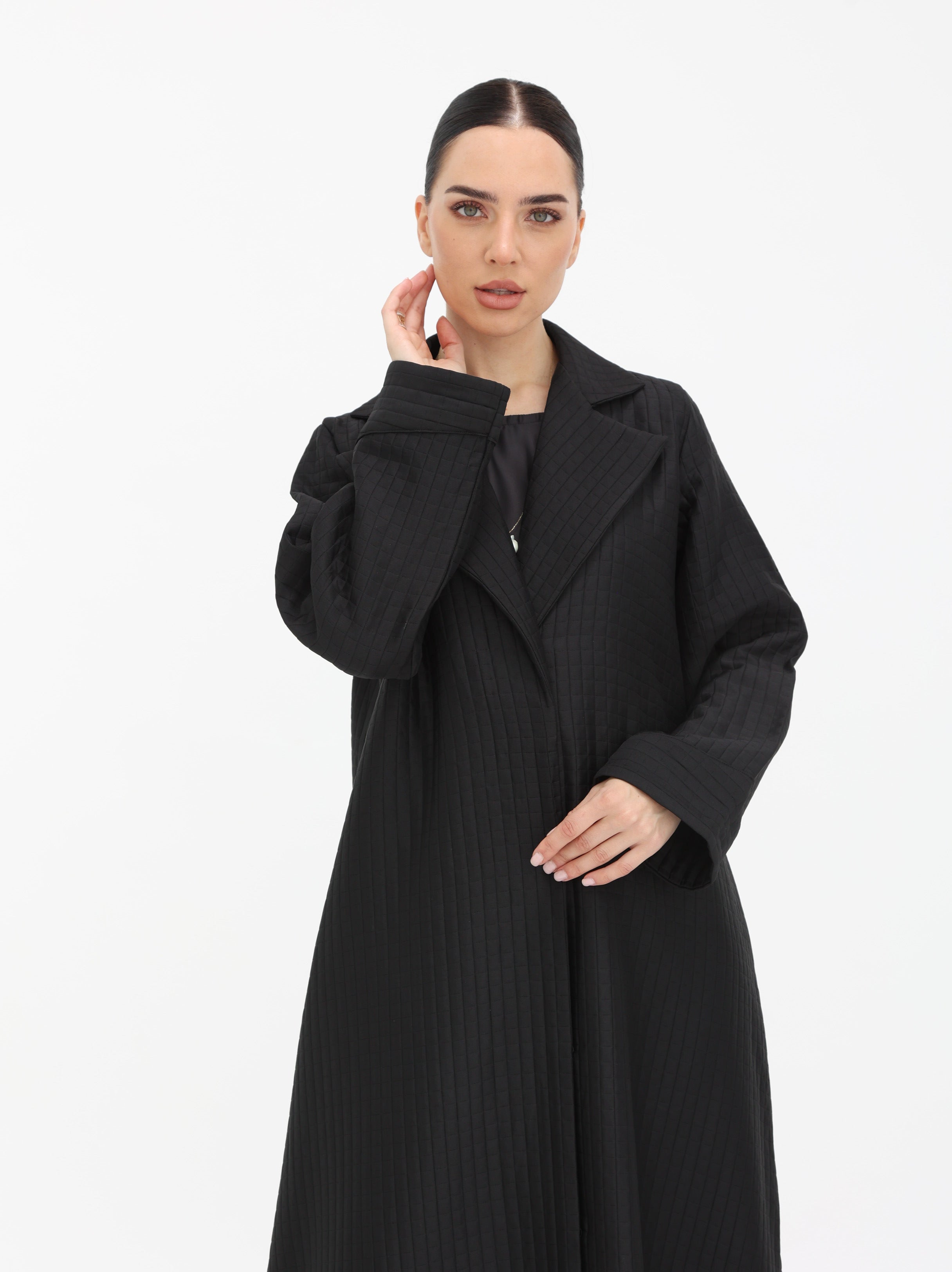 Noir Grid Abaya