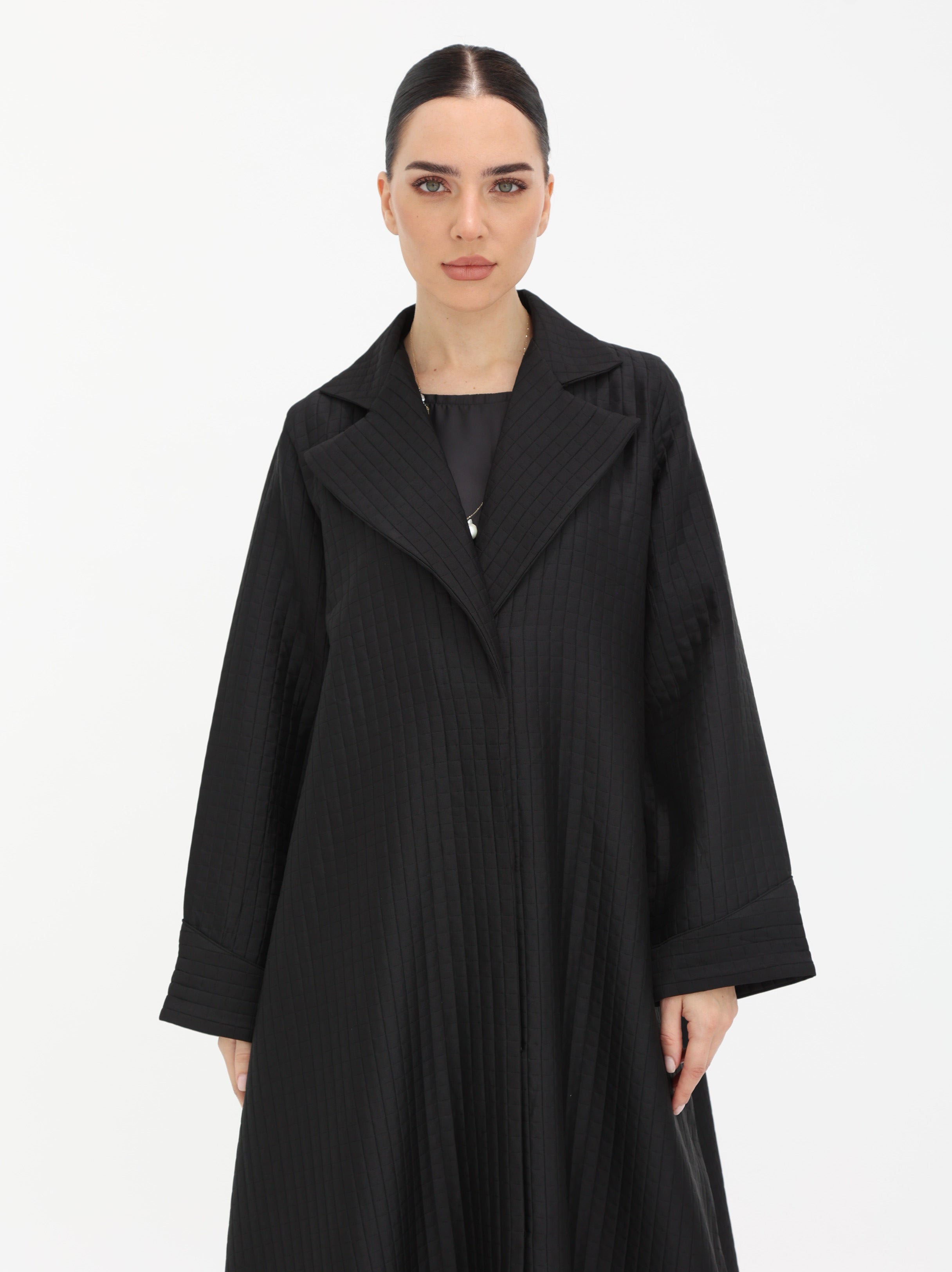 Noir Grid Abaya