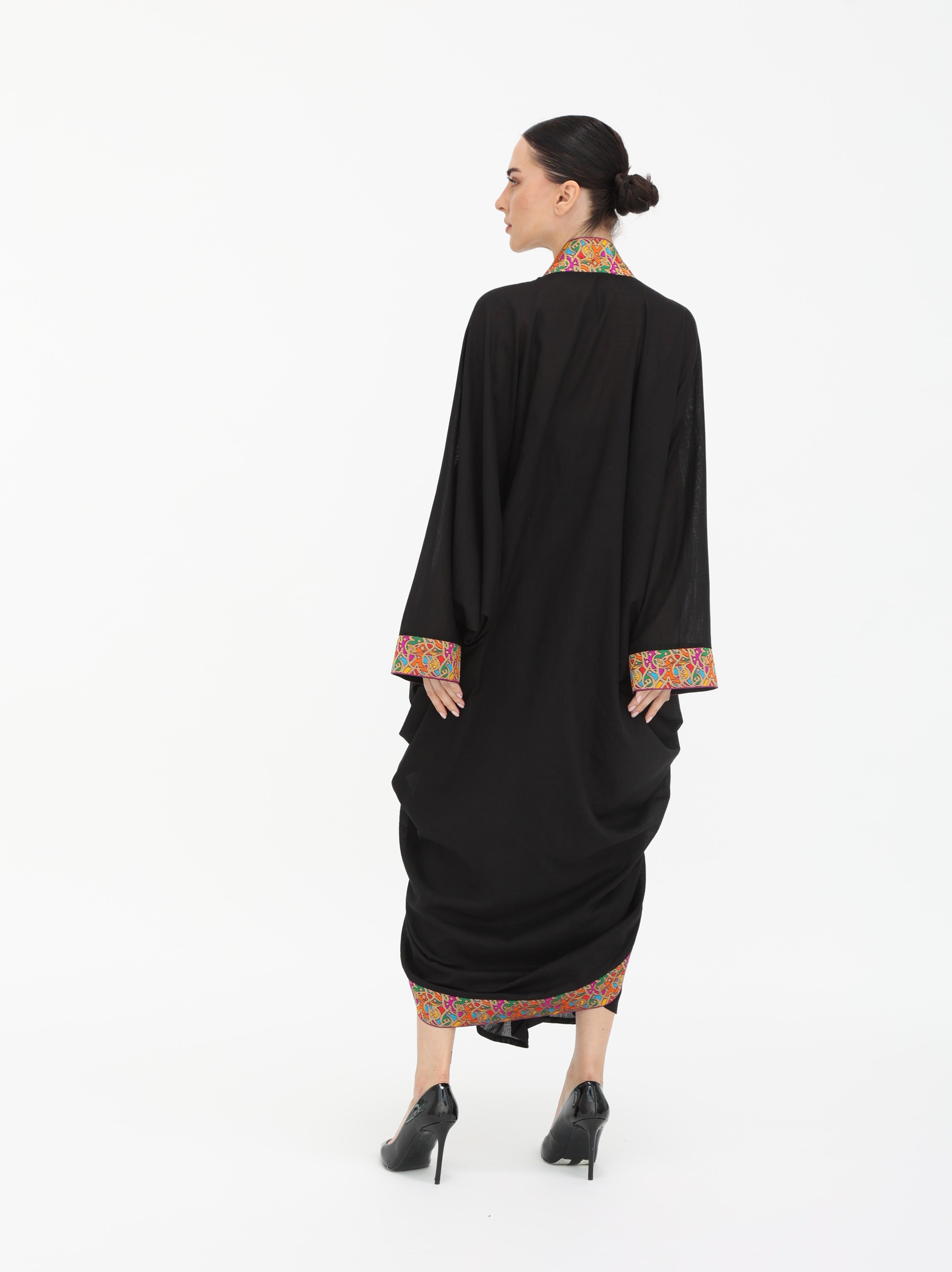 Calligraphy Abaya set