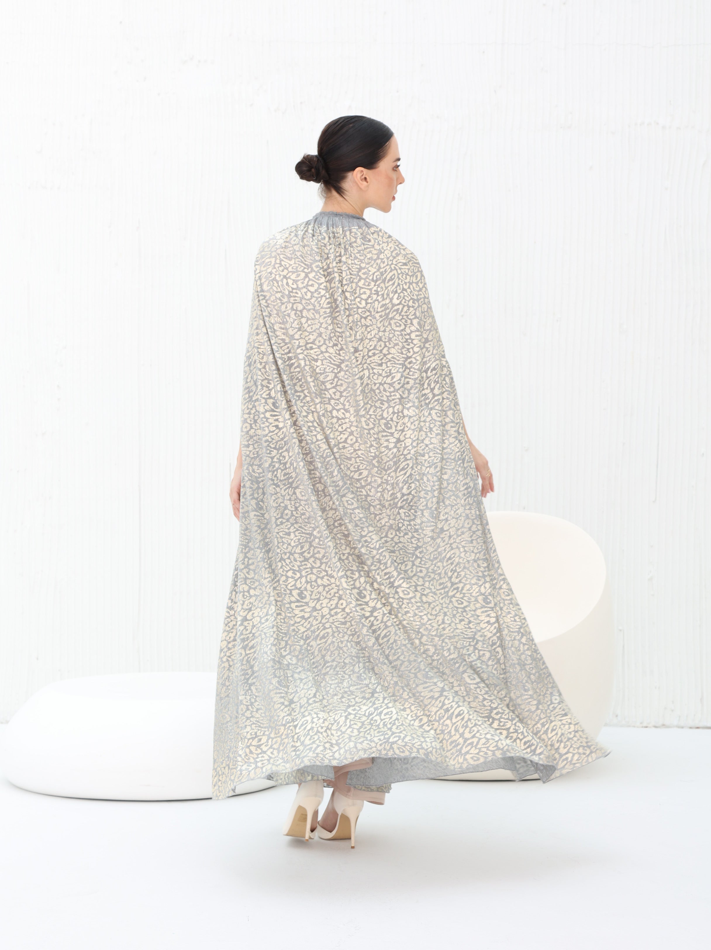 Silver Mirage Abaya