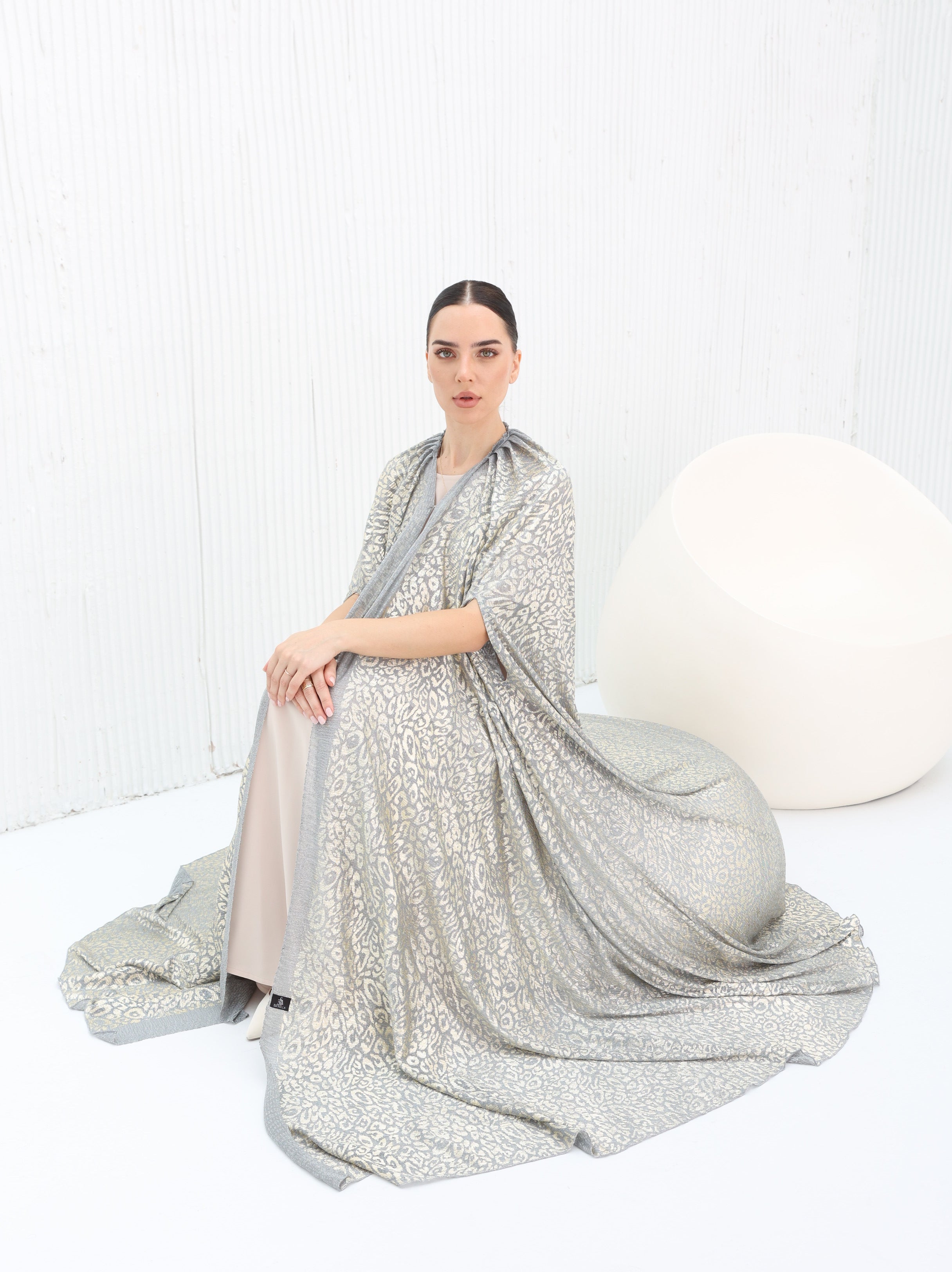 Silver Mirage Abaya