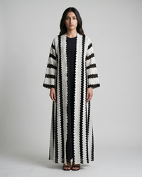 Lines Abaya (Black)