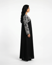 Zahra Al-Layl Abaya