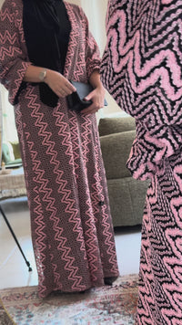 Blushwave Abaya